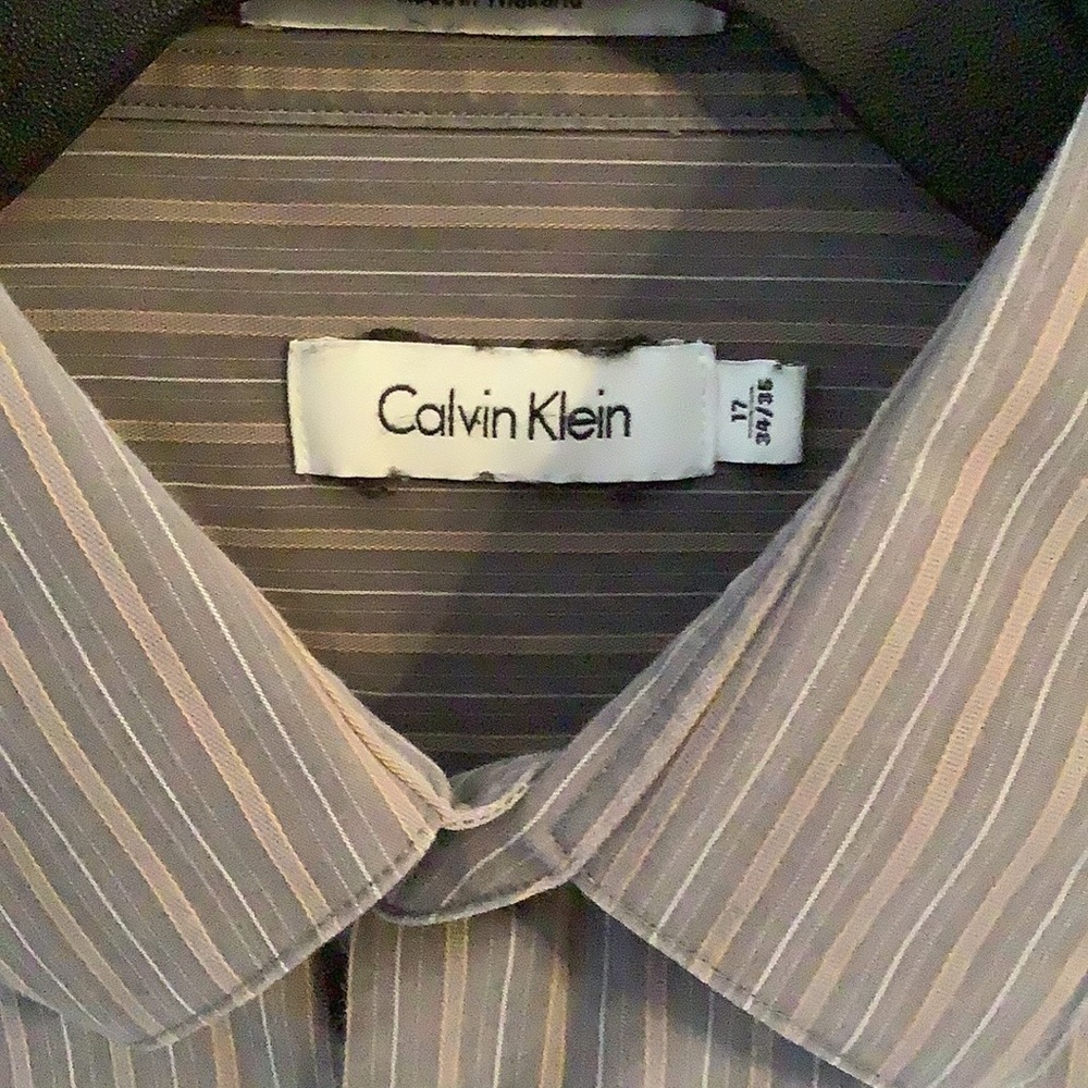 Calvin Klein Cotton Gray Stripe Dress Casual Long Sleeve Mens Shirt 17 1/2 34/35 - Picture 2 of 4